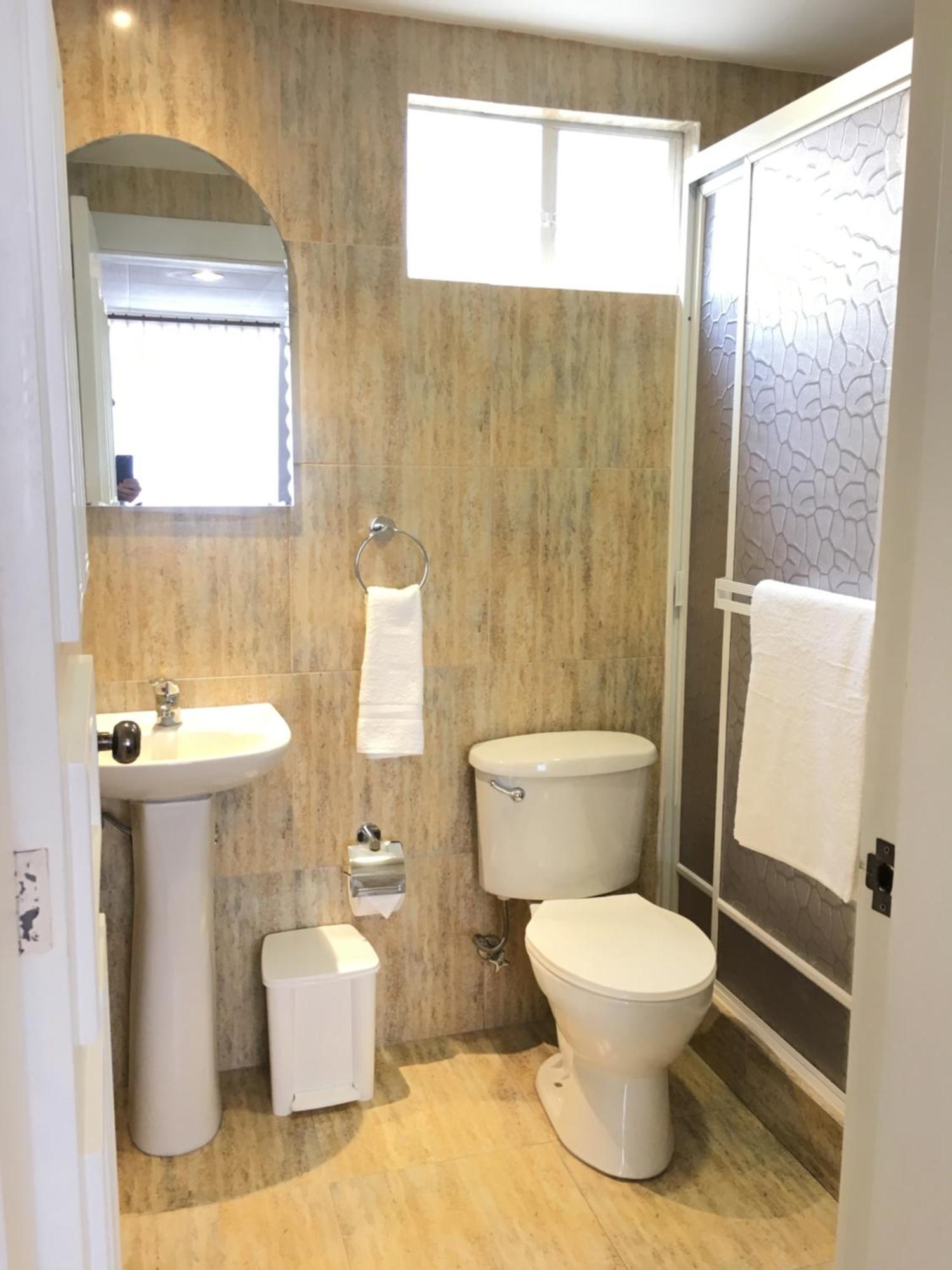 Nass Bed & Breakfast クエンカ エクステリア 写真